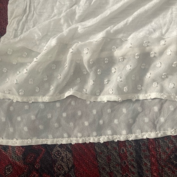 Denver Hayes M top with sheer detail - Picture 2 of 4